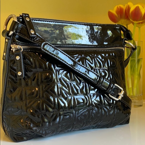 SOLD DKNY Patent Leather Crossbody bag - Picture 1 of 13